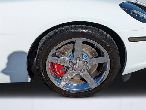 Used 2007 Chevrolet Corvette Convertible w/ Preferred Equipment Group image 10