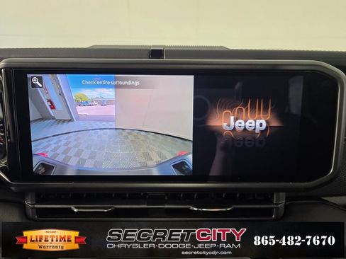 New 2025 Jeep Gladiator Mojave image 21