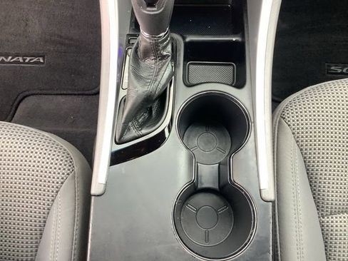 Used 2012 Hyundai Sonata GLS image 32