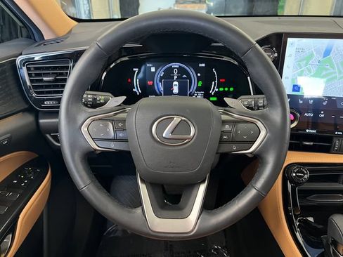 Used 2025 Lexus NX 450h+ AWD w/ Accessory Package (Z2) image 39