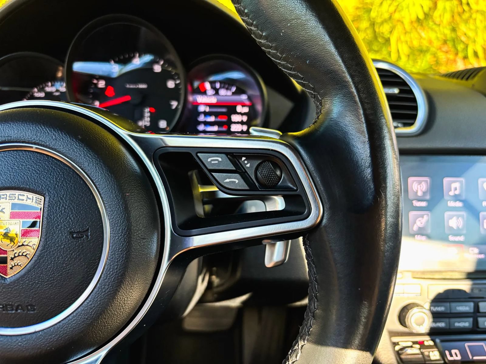 Used 2018 Porsche 718 Cayman RWD image 28