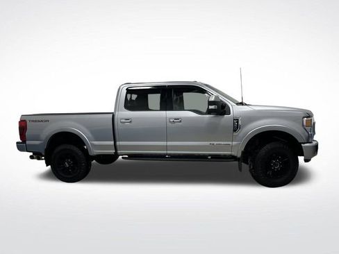 Used 2022 Ford F350 Lariat w/ Tremor Off-Road Package image 2