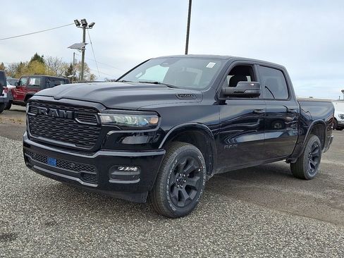 New 2026 RAM 1500 4x4 Crew Cab image 4