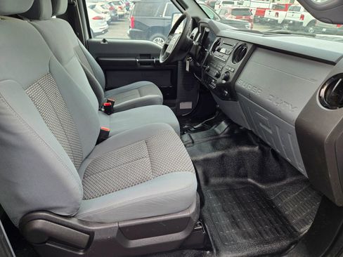 Used 2016 Ford F250 XL w/ Power Equipment Group image 59