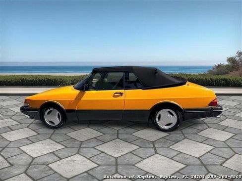 Used 1991 Saab 900 Turbo FWD image 14