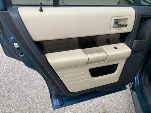 Used 2016 Ford Flex SEL w/ Equipment Group 202A image 21