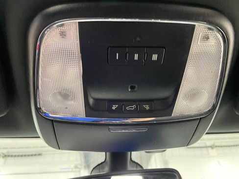 Used 2019 Dodge Durango GT image 37