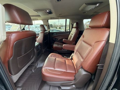 Used 2016 Chevrolet Suburban LTZ image 14
