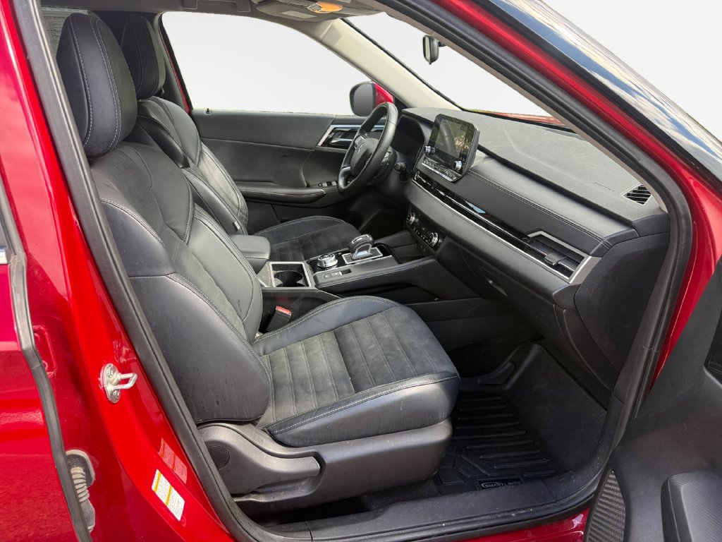 Used 2022 Mitsubishi Outlander SE AWD/4WD image 26