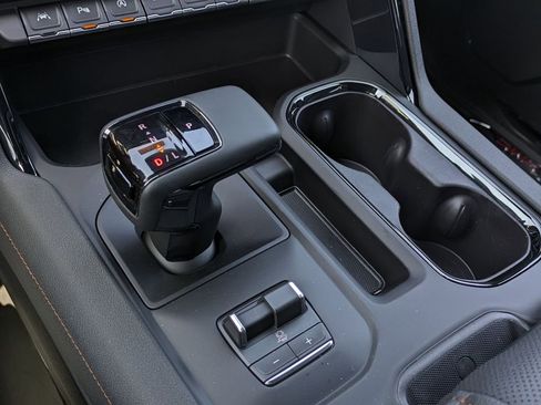 New 2026 GMC Sierra 1500 AT4 w/ AT4 Premium Package AWD/4WD image 26