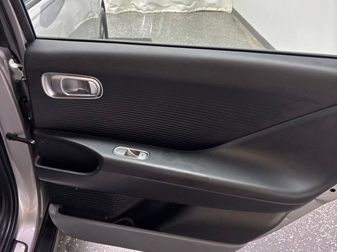 Used 2024 Hyundai Ioniq 6 SE RWD image 28