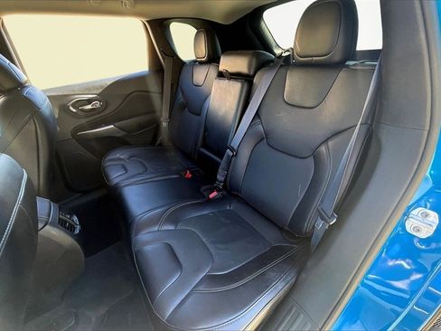 Used 2022 Jeep Cherokee Latitude Lux image 26