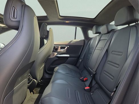 Used 2023 Mercedes-Benz EQE AMG 4MATIC Sedan image 10