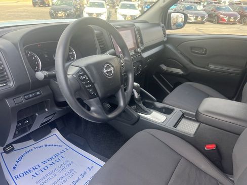 Used 2024 Nissan Frontier S image 17