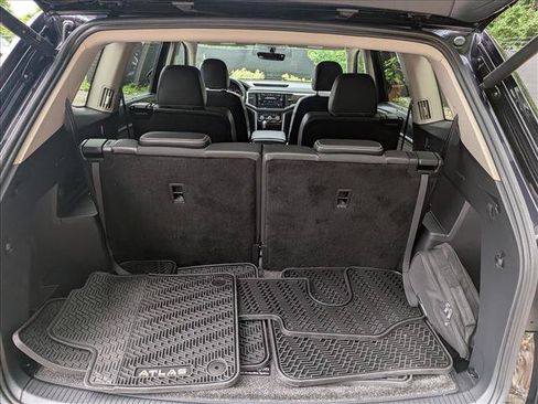Used 2023 Volkswagen Atlas SE AWD/4WD image 23