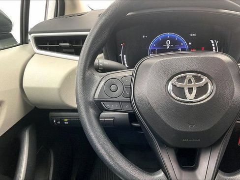 Used 2026 Toyota Corolla LE FWD image 21