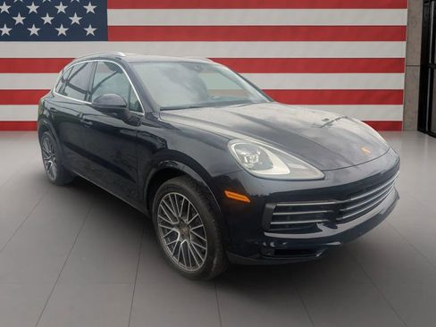 Used 2021 Porsche Cayenne S AWD/4WD image 3
