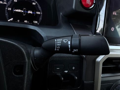 Used 2024 Toyota Tacoma TRD Sport w/ TRD Sport Upgrade Package RWD image 46