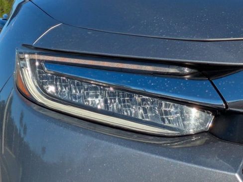 Certified 2019 Honda Insight Touring image 10