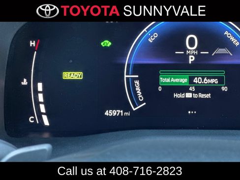 Used 2025 Toyota Camry SE FWD image 28