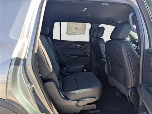 New 2026 Chevrolet Traverse Z71 w/ Driver Confidence Package image 17