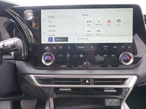 Used 2023 Lexus RX 350 Premium w/ Accessory Package (Z1) image 20