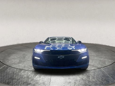 Used 2019 Chevrolet Camaro SS image 3