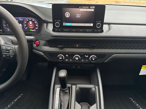 New 2025 Honda Accord LX image 15