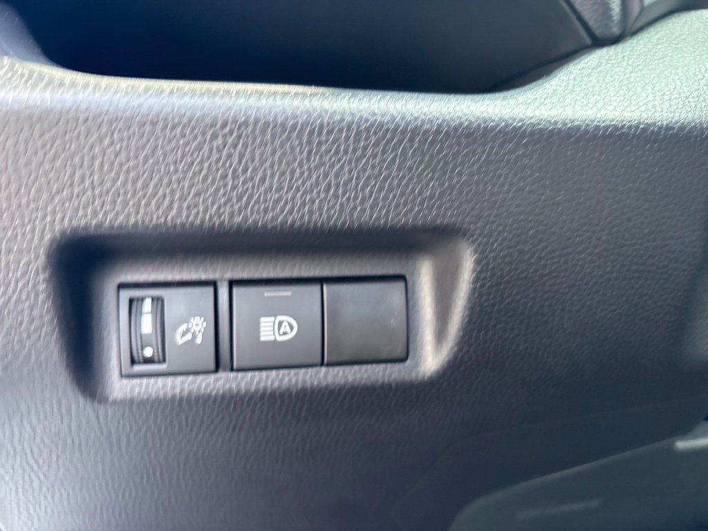 Used 2025 Toyota RAV4 LE FWD image 18