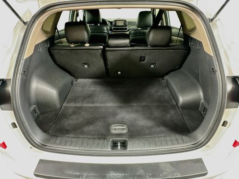 Used 2019 Hyundai Tucson Value FWD image 27