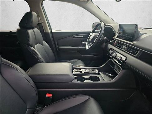 Used 2024 Honda Pilot EX-L image 23