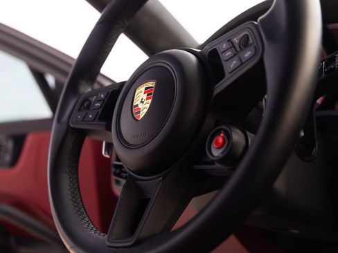 Used 2023 Porsche Cayenne Turbo GT image 44