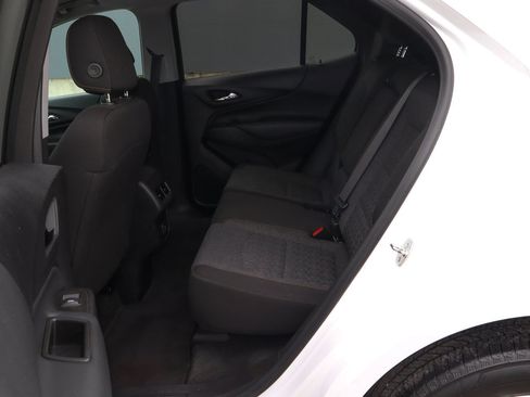 Used 2024 Chevrolet Equinox LT AWD/4WD image 8