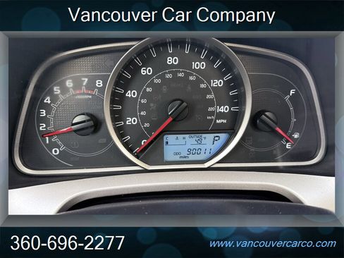 Used 2013 Toyota RAV4 XLE image 22