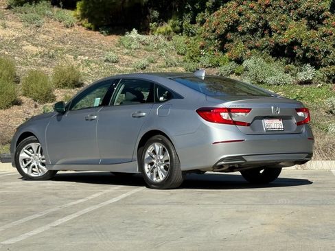 Used 2019 Honda Accord LX image 2