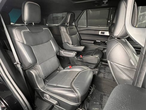 Used 2022 Ford Explorer ST w/ Equipment Group 401A image 30