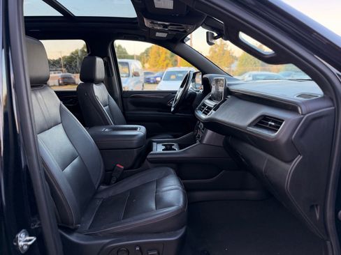 Used 2022 Chevrolet Tahoe RST w/ Luxury Package AWD/4WD image 22