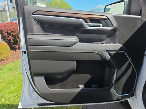 Used 2023 GMC Sierra 1500 Elevation RWD image 18