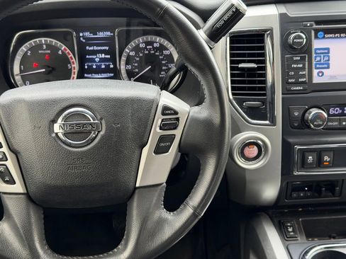 Used 2016 Nissan Titan SV RWD image 19