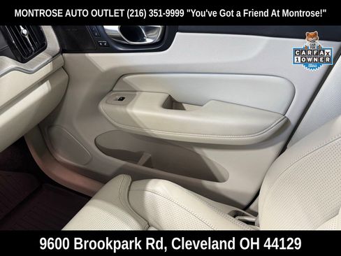Used 2023 Volvo XC60 B5 Ultimate w/ Climate Package AWD/4WD image 39
