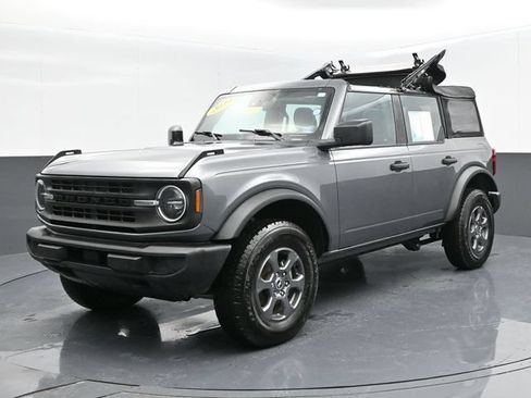 Used 2023 Ford Bronco 4-Door AWD/4WD image 4