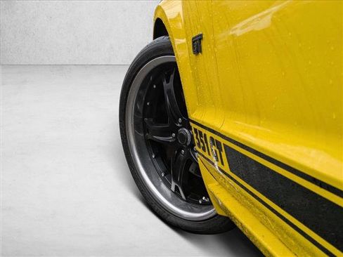 Used 2006 Ford Mustang GT Premium image 10