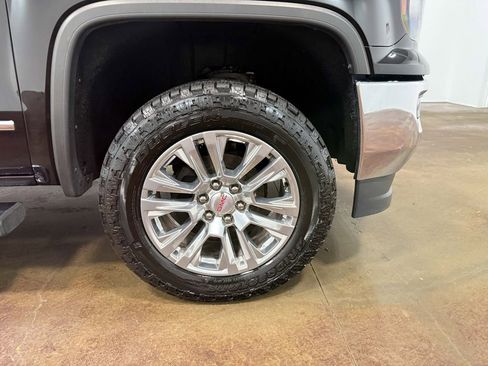 Used 2017 GMC Sierra 1500 SLT image 89