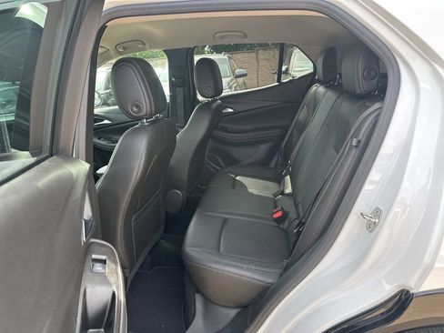 Used 2024 Buick Encore GX Sport Touring AWD/4WD image 12