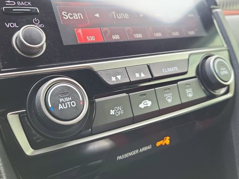 Used 2019 Honda Civic Type R image 22