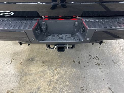 New 2026 Ford F450 Platinum w/ FX4 Off-Road Package AWD/4WD image 35