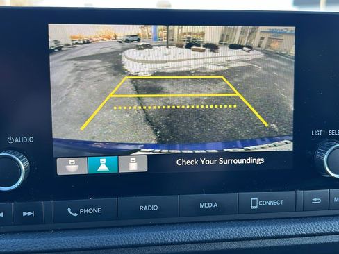 Used 2023 Honda CR-V EX image 27