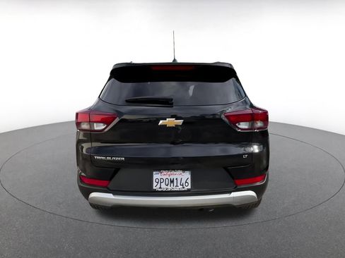 Used 2025 Chevrolet TrailBlazer LT image 12