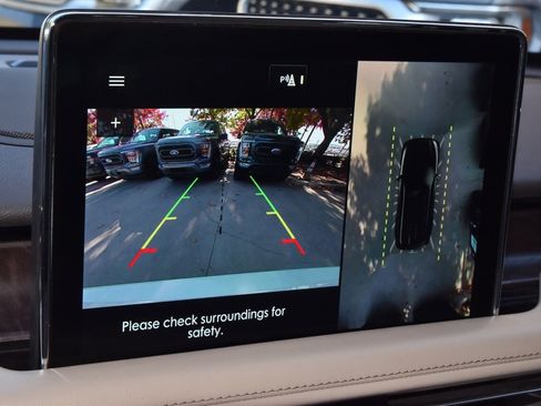 Used 2022 Lincoln Aviator Reserve w/ Equipment Group 201A image 31