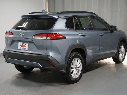 Certified 2024 Toyota Corolla Cross LE image 8